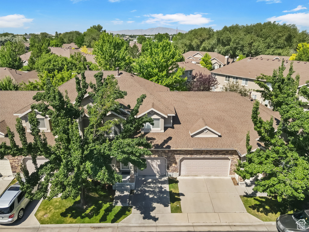 700 S CLEARWATER FALLS DR Layton, UT 84041