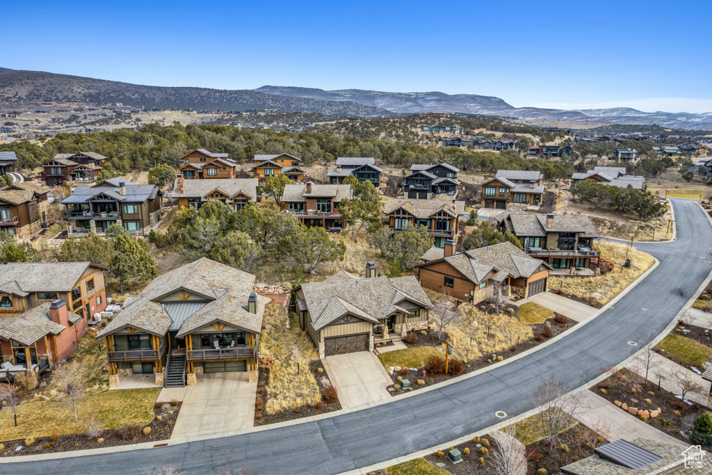 Drone / aerial view featuring a mountain view