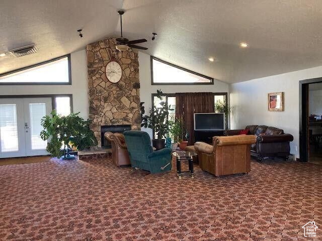 View of common area