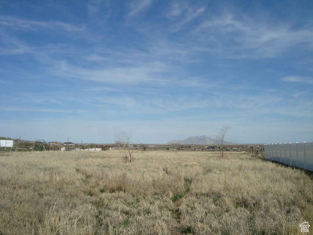 View of nature featuring a mountain view and a rural view