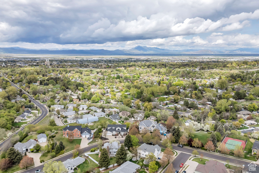 Aerial view with a residential view and a mountain view