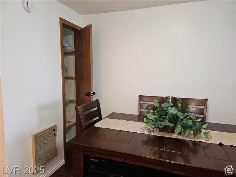 Dining room with heating unit