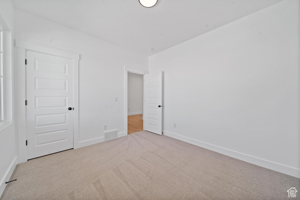 Photo 12 for MLS #2064840 at 1214 E Highline Rd #208