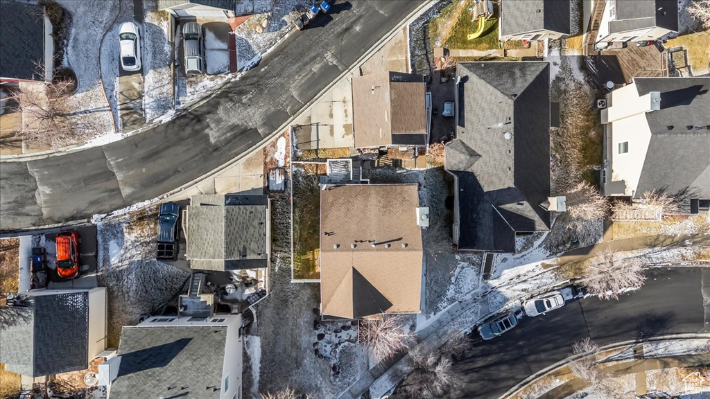 Birds eye view of property