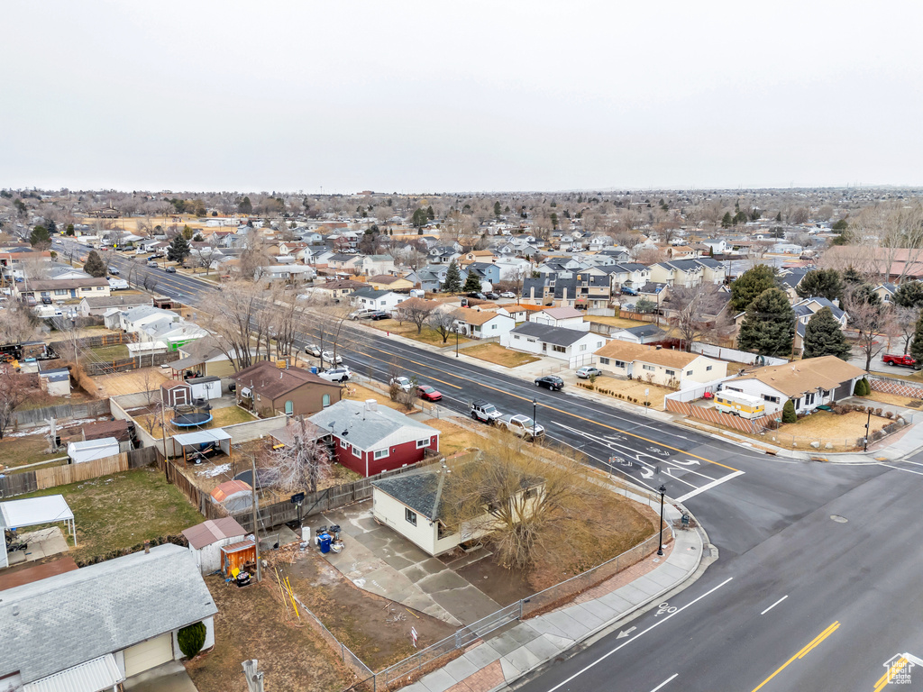 Birds eye view of property