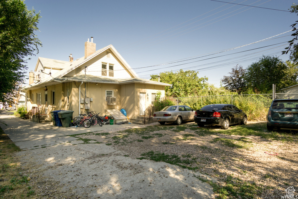 2424 S JACKSON AVE Ogden, UT 84401