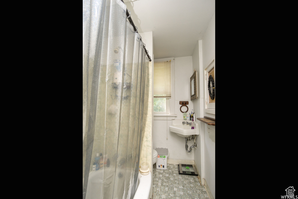 2424 S JACKSON AVE Ogden, UT 84401