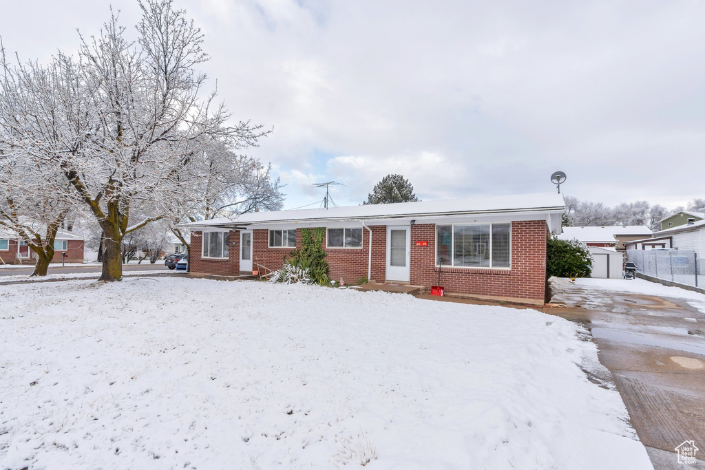 View of front of property