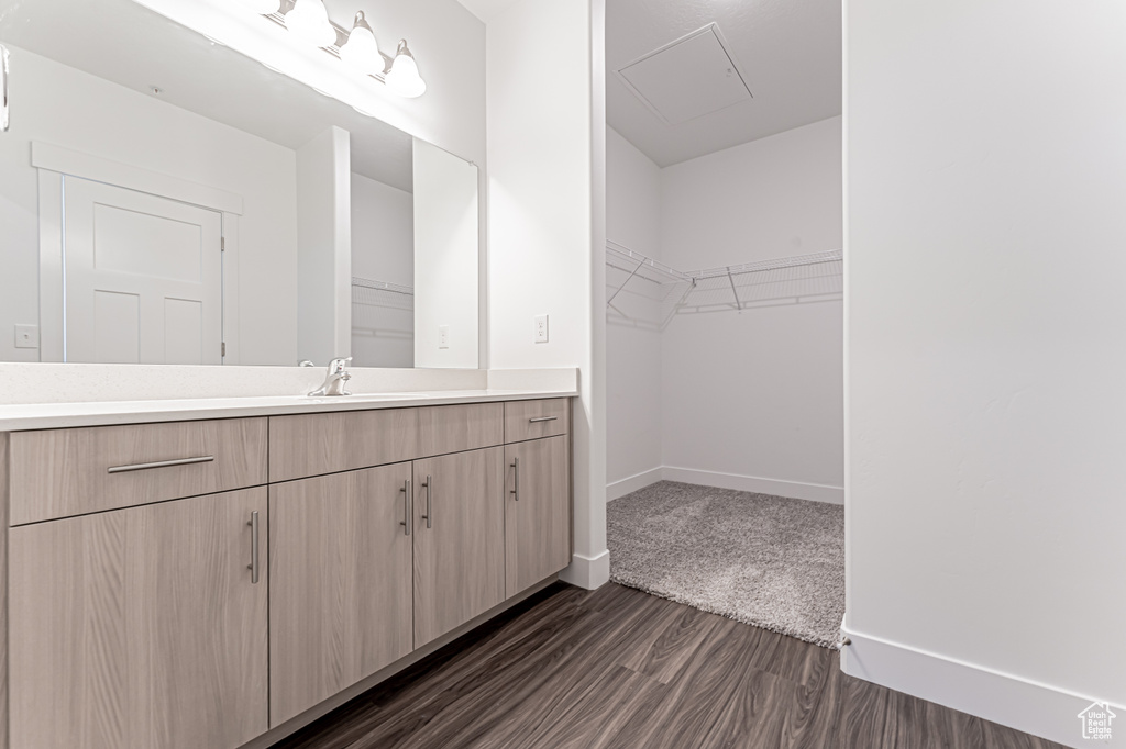 Photo 13 for MLS #2065108 at 912 N Hemsworth Way #P301