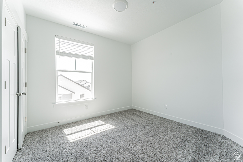 Photo 9 for MLS #2065108 at 912 N Hemsworth Way #P301