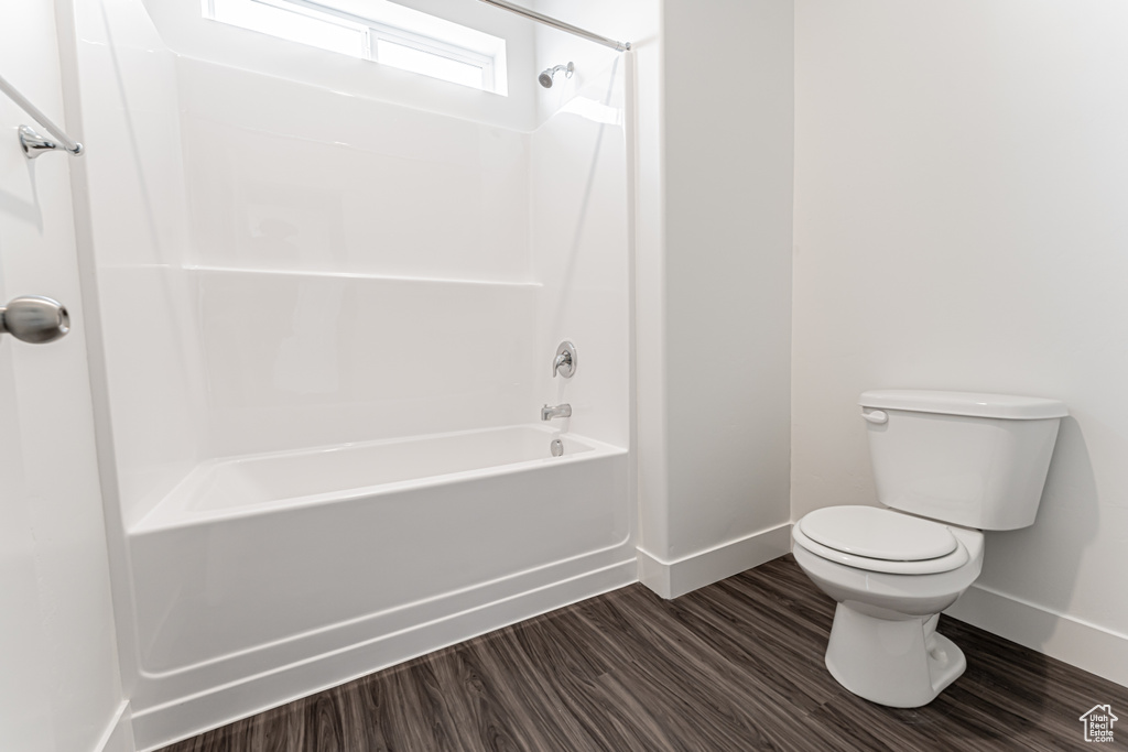 Photo 12 for MLS #2065108 at 912 N Hemsworth Way #P301