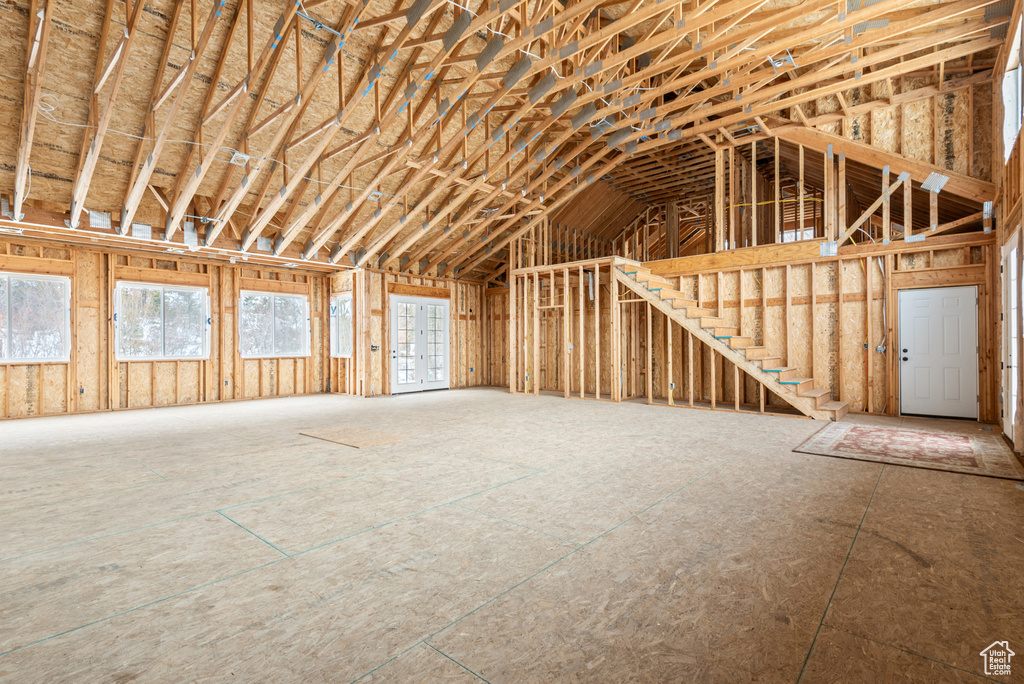 Misc room featuring vaulted ceiling