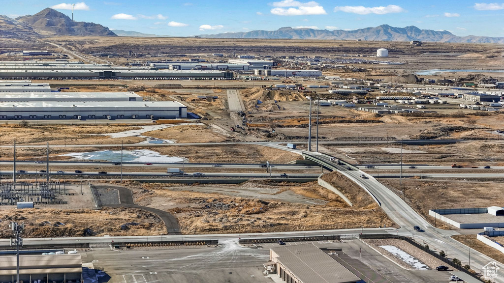Drone / aerial view featuring a mountain view