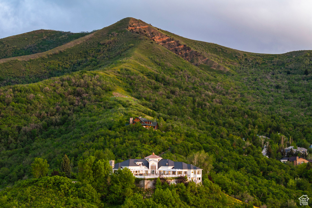 2845 S WOOD HOLLOW WAY Bountiful, UT 84010