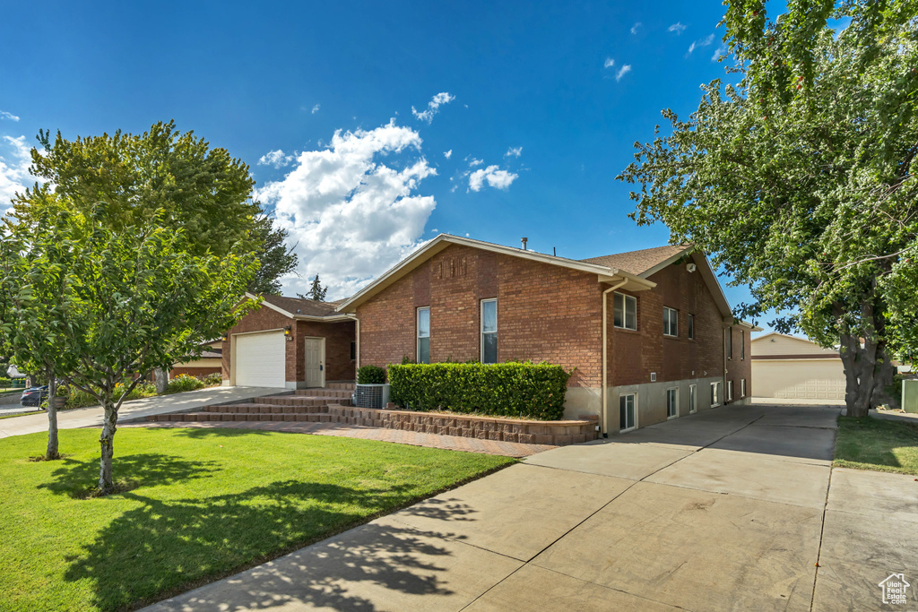 3780 W 5850 S Roy, UT 84067