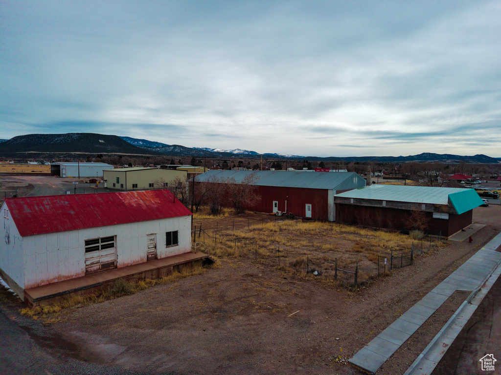 Drone / aerial view featuring a mountain view