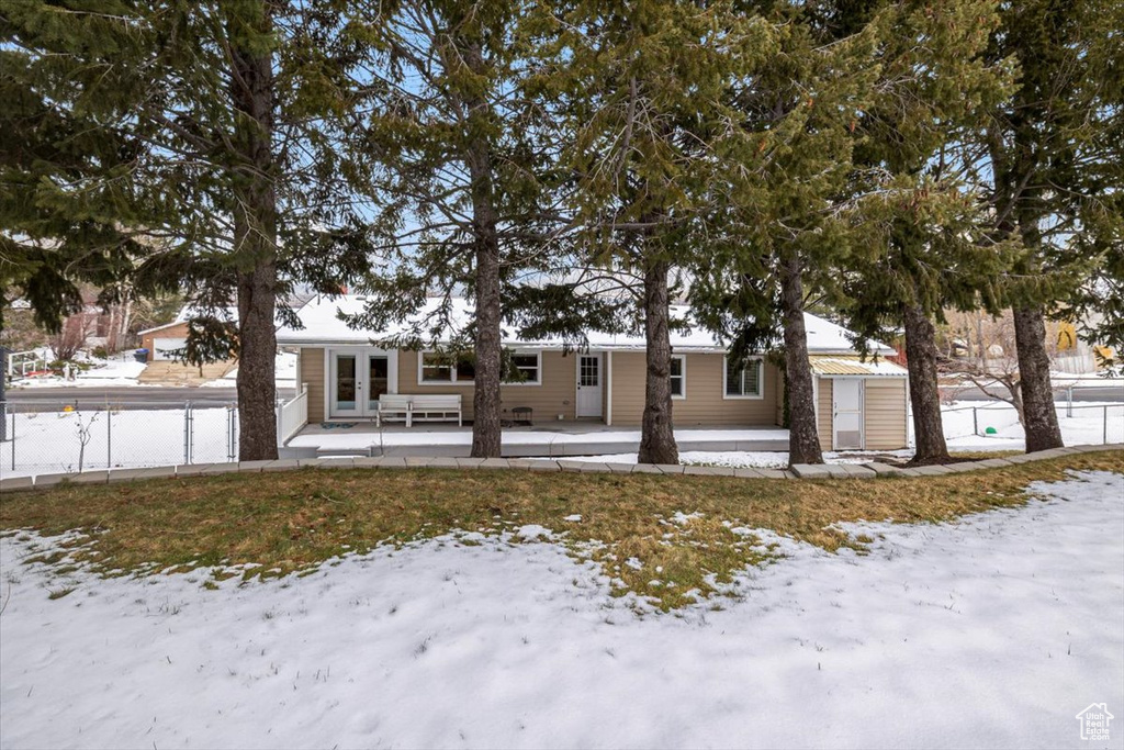 Exterior space with fence