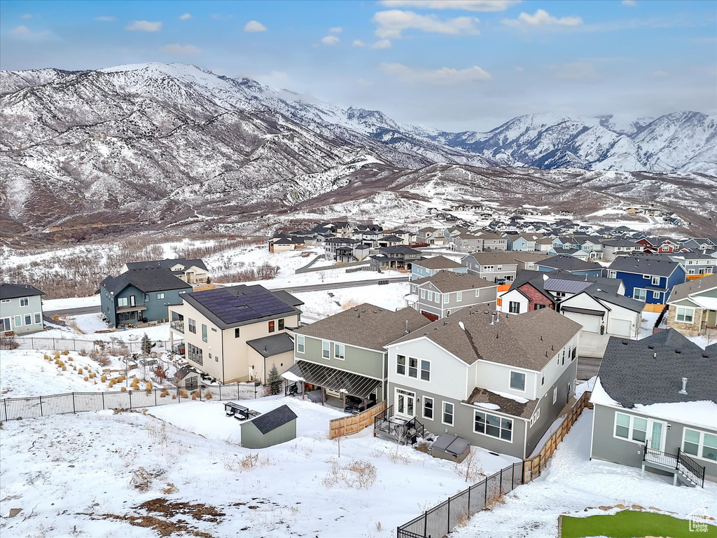 View of mountain feature featuring a residential view