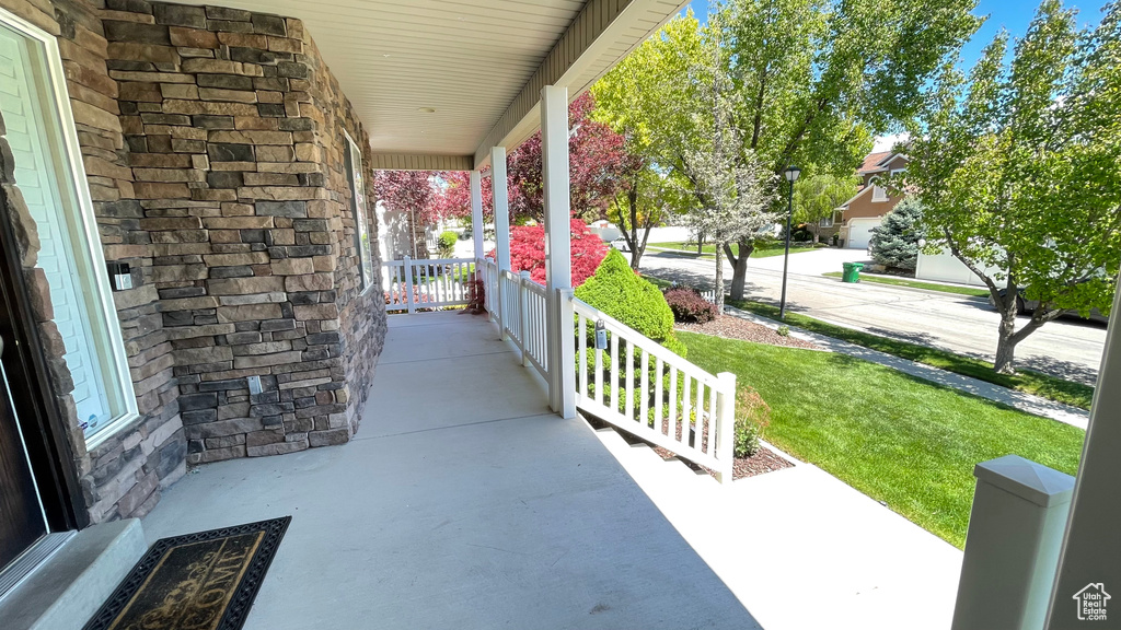 View of patio / terrace with a porch
