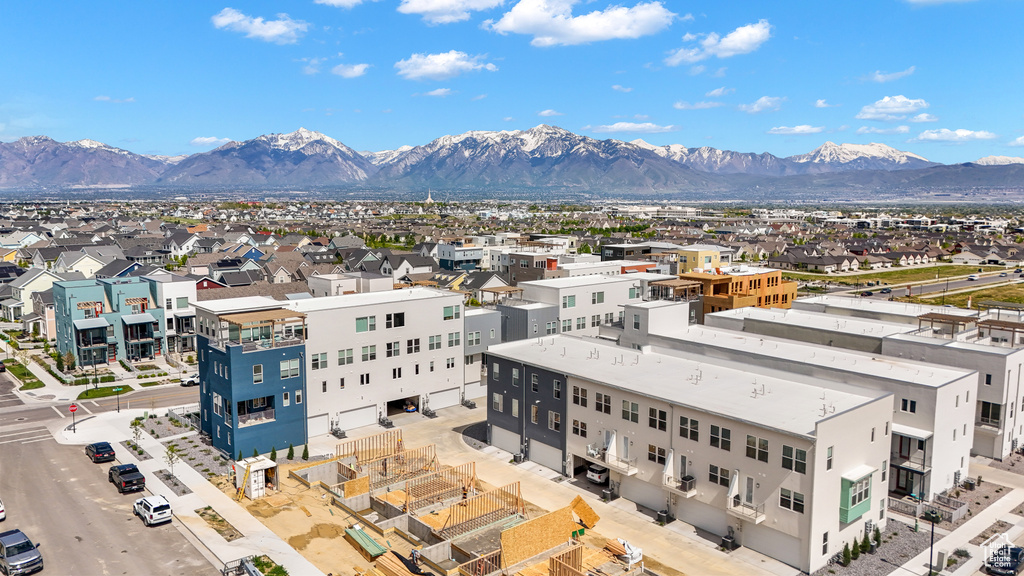 11054 S LAKE RUN RD South Jordan, UT 84009