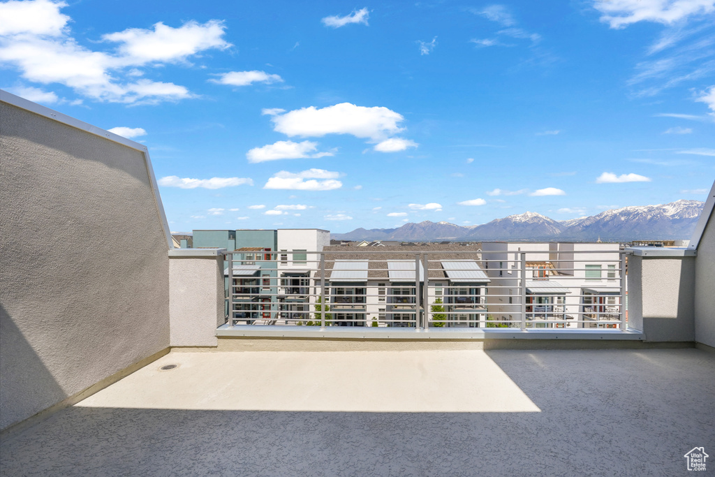 11054 S LAKE RUN RD South Jordan, UT 84009
