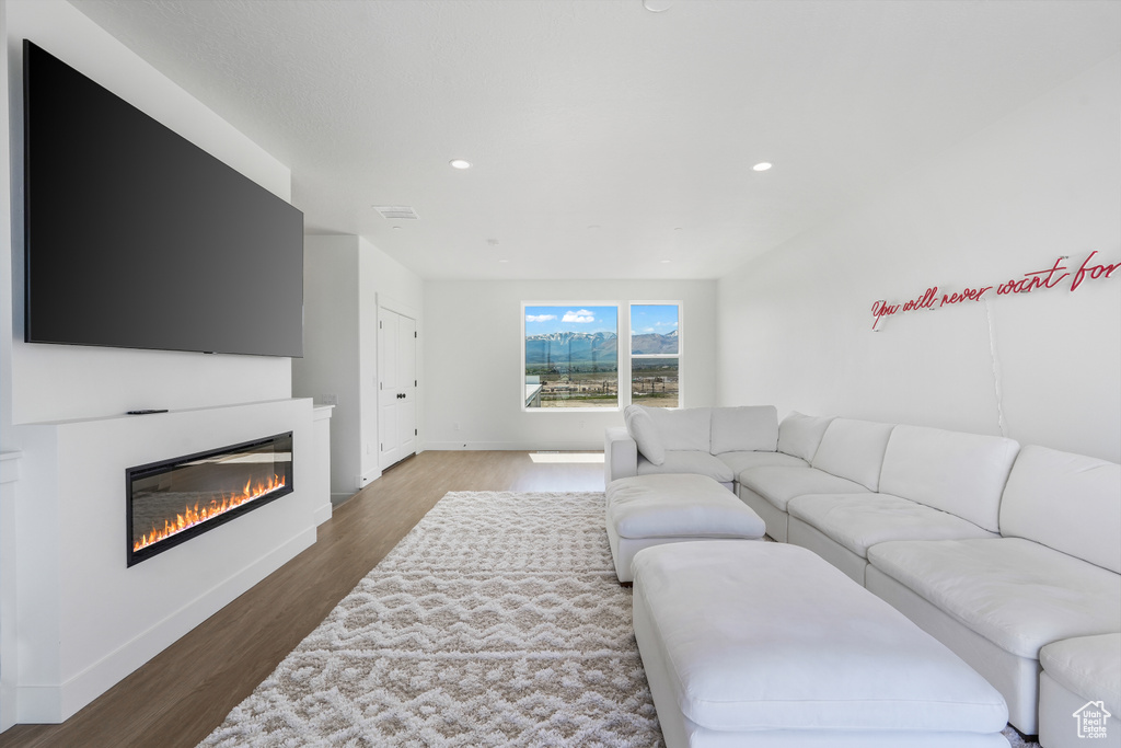 11054 S LAKE RUN RD South Jordan, UT 84009