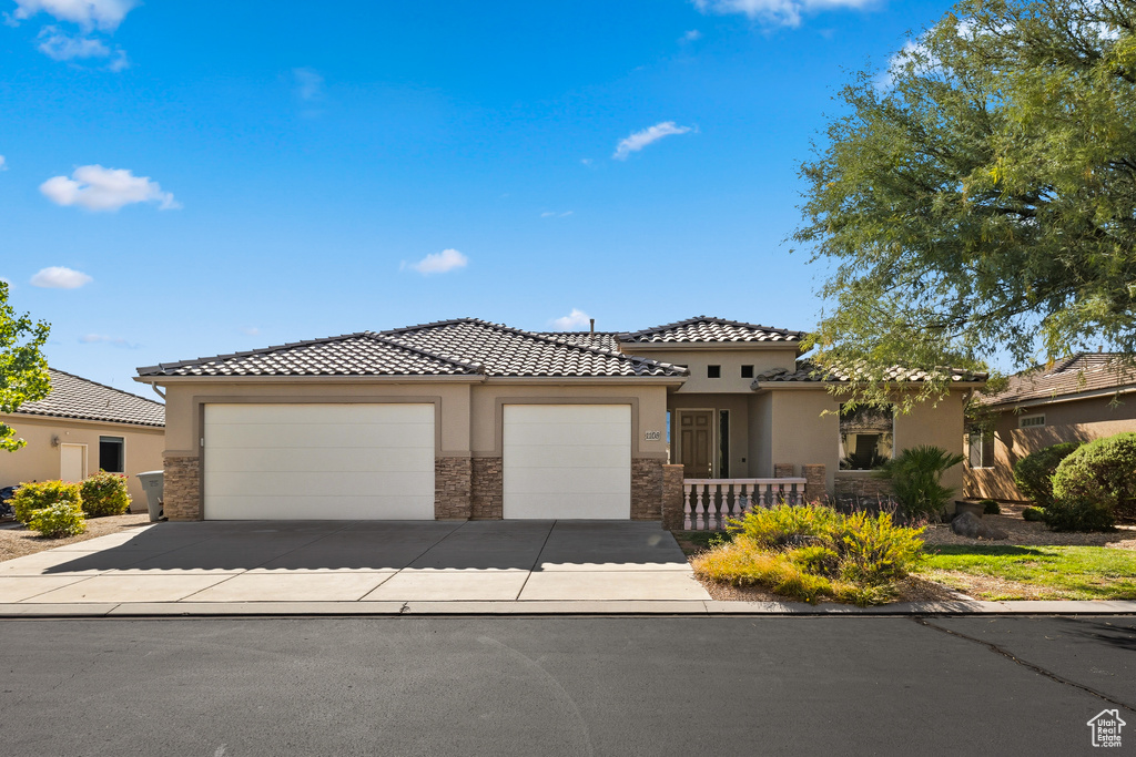 Photo 35 for MLS #2065919 at 1109 N Ventana Dr