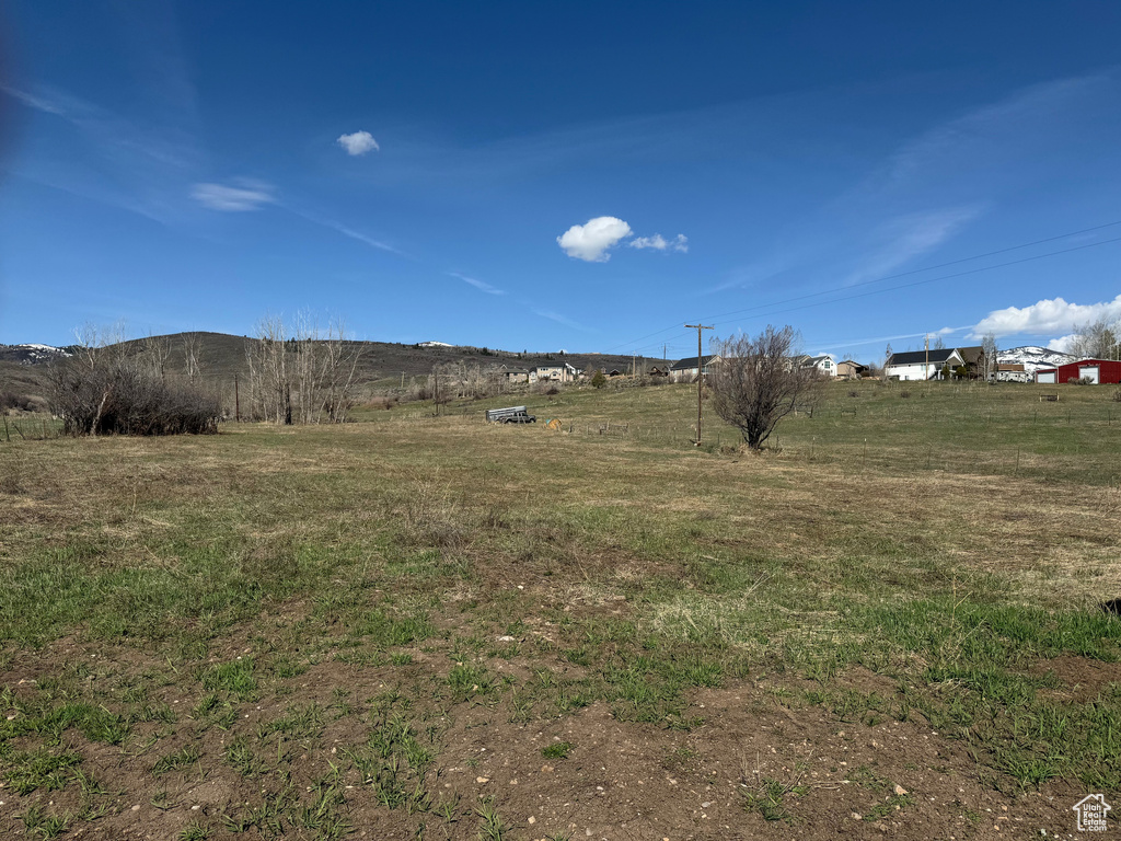 View of yard featuring a rural view