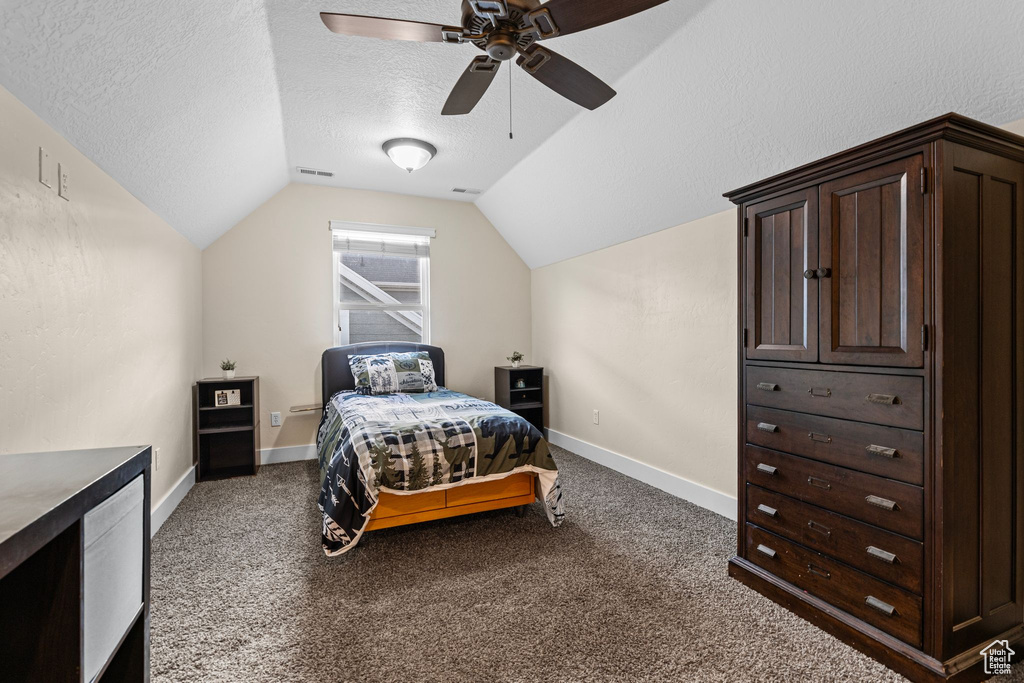 10426 S MILLERTON DR South Jordan, UT 84095