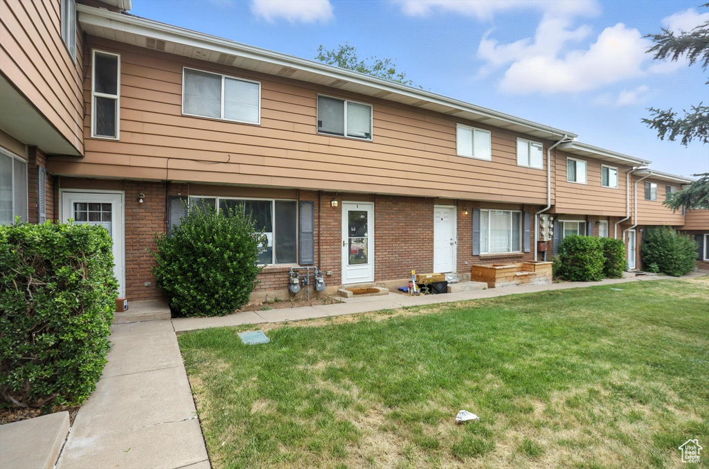 1064 N NAYON DR #9-A Layton, UT 84040