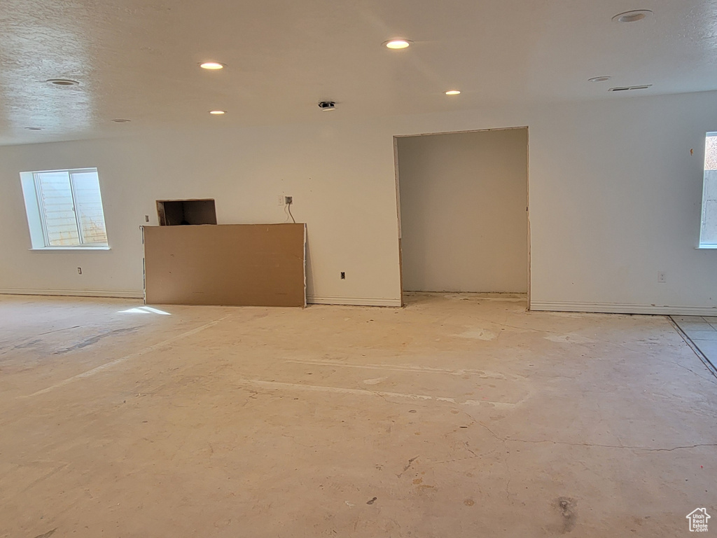 Spare room with recessed lighting