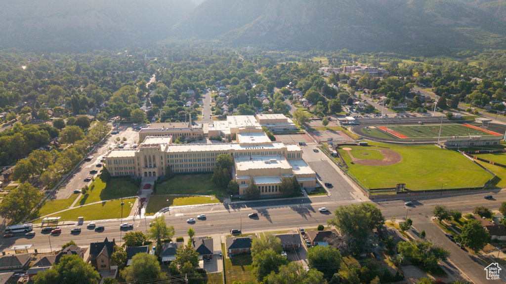Aerial view of property\\\'s location