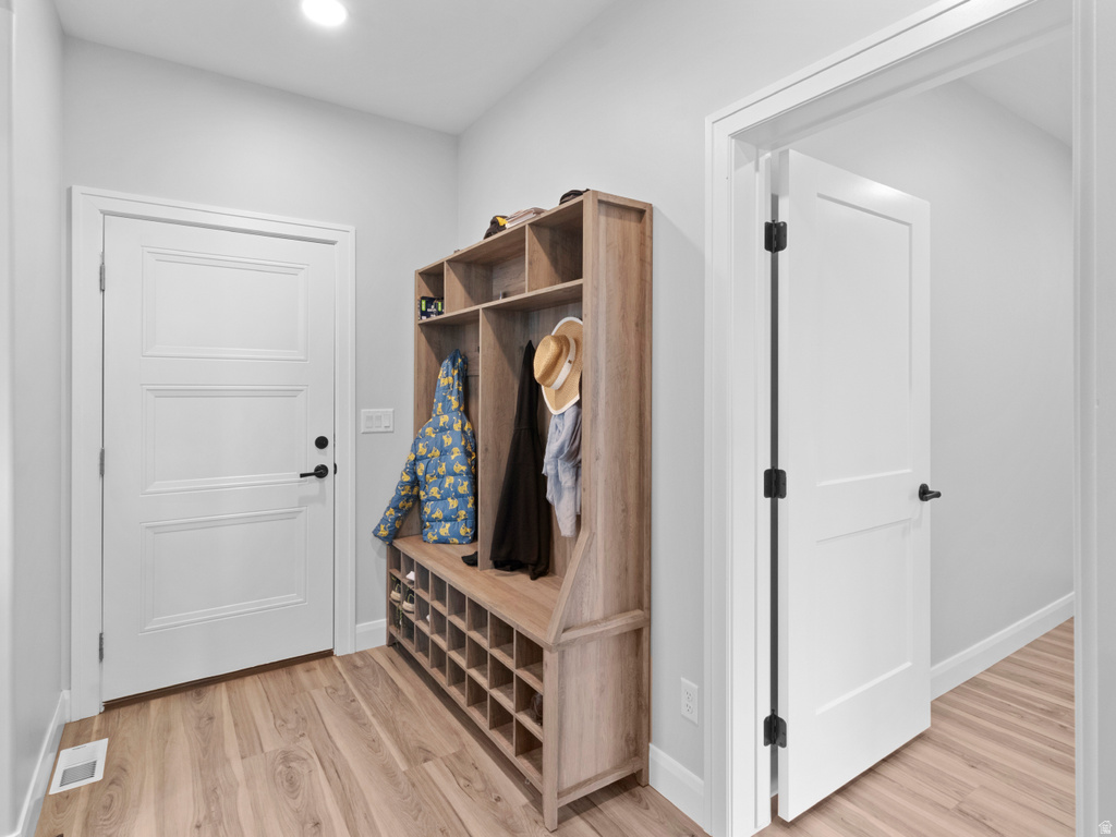 8345 W 11050 N Tremonton, UT 84337