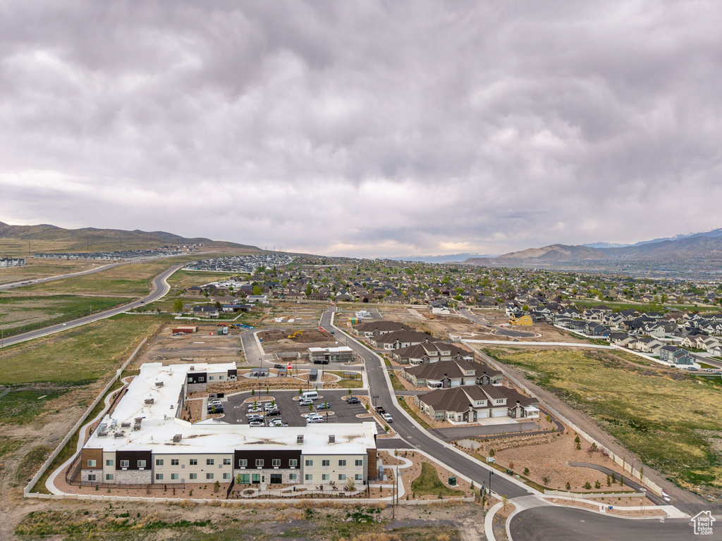 View of property location featuring mountains