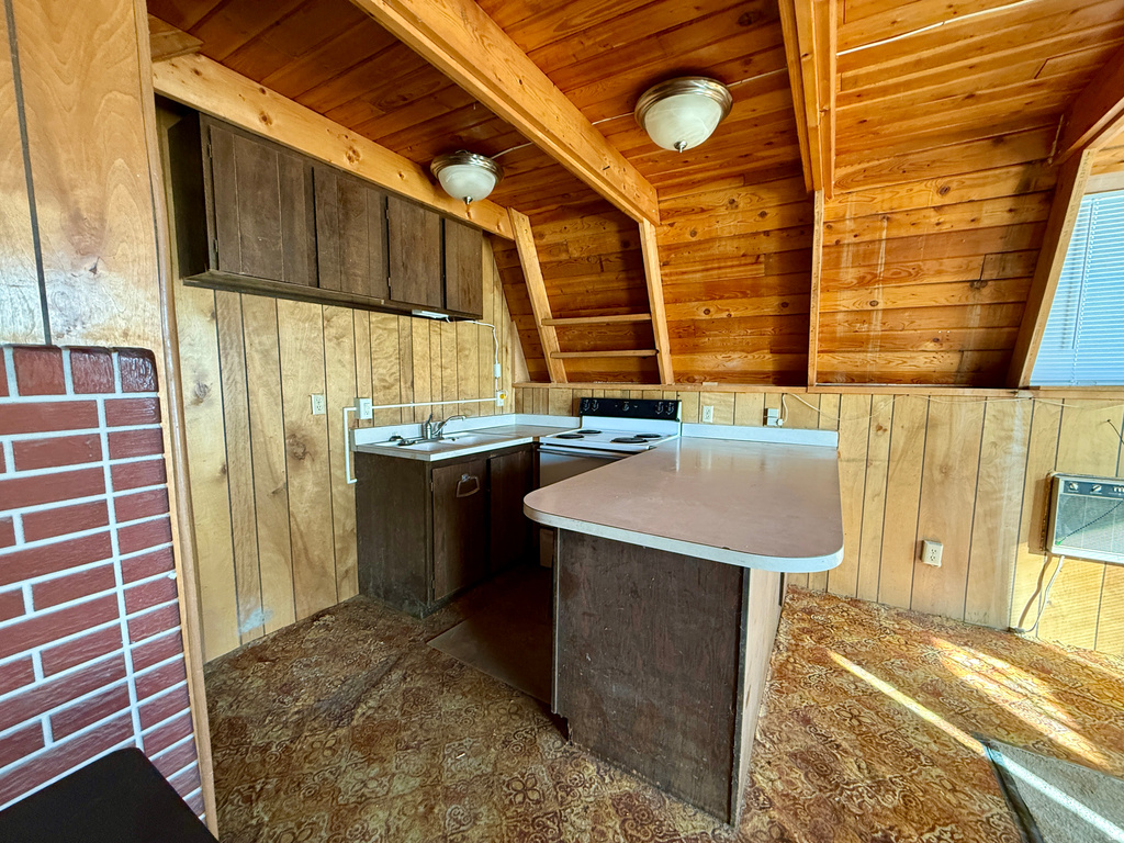 297 E SOLOMONS WAY Manila, UT 84046