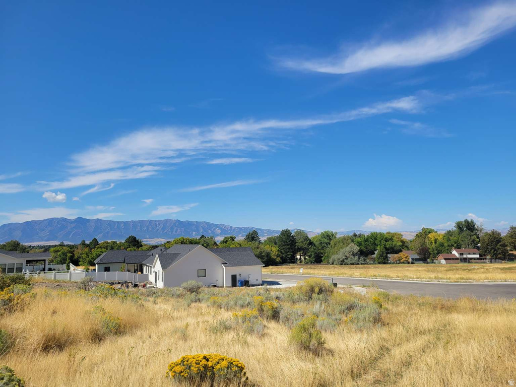 1586 N SHARPTAIL CIR Logan, UT 84341