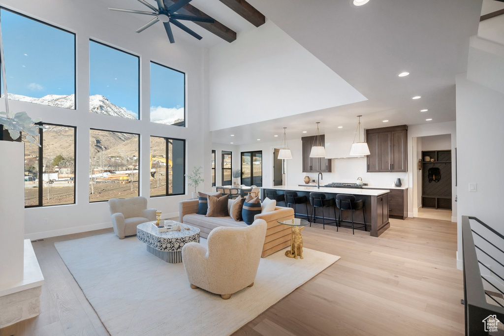 1109 E 200 S Pleasant Grove, UT 84062