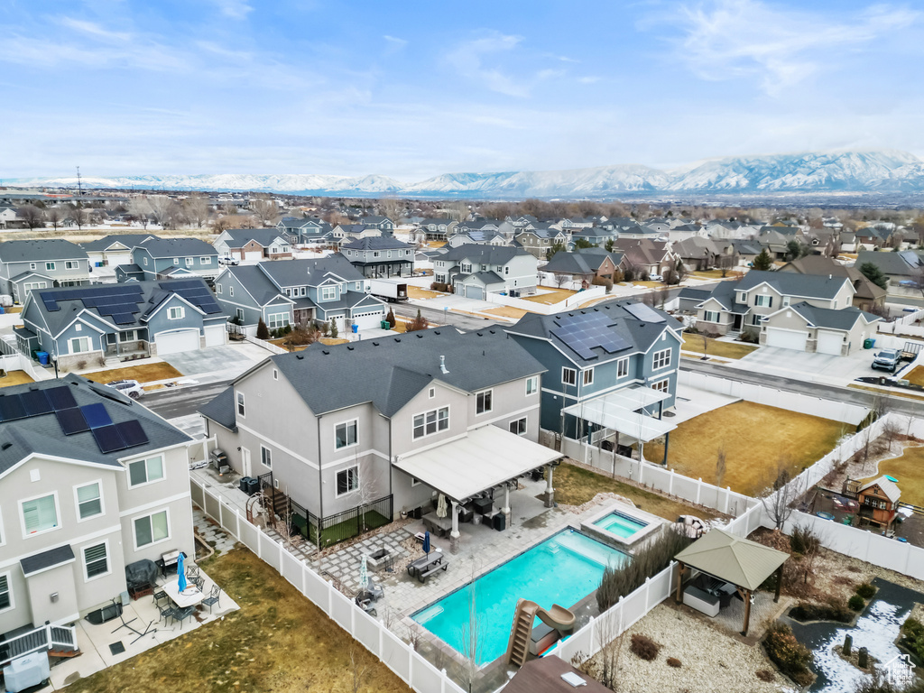 Bird\'s eye view with a residential view and a mountain view