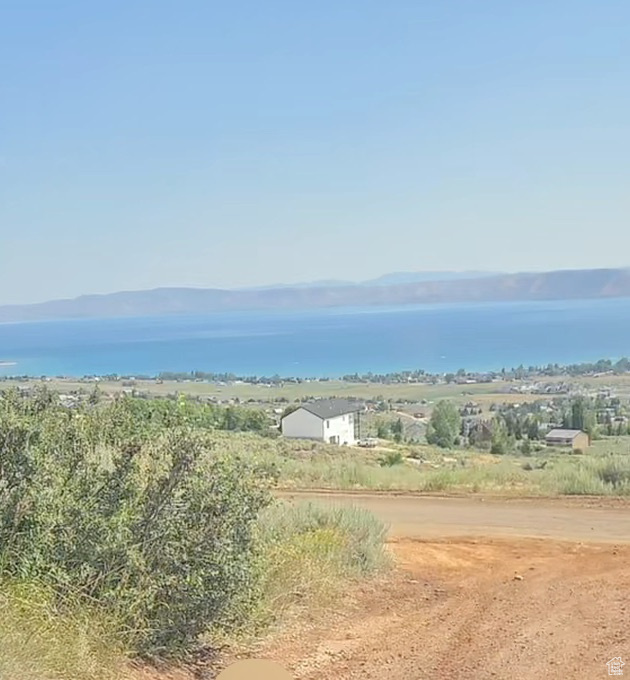 3335 S MULES EAR CIR Garden City, UT 84028