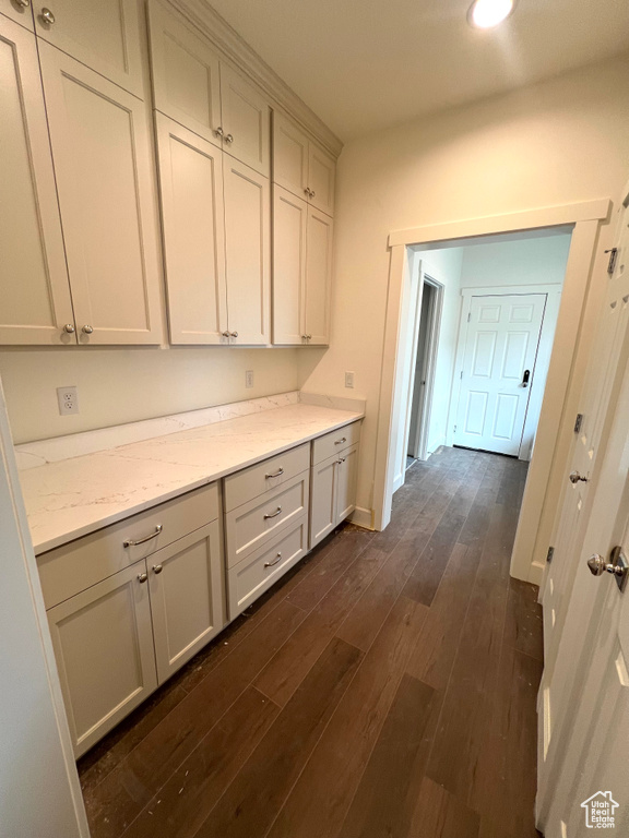 Photo 4 for MLS #2067081 at 473 S Main St #138