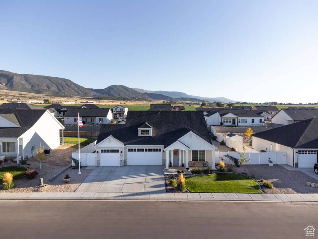 1044 E SOUTHERN HOMESTEAD BLVD Enoch, UT 84721
