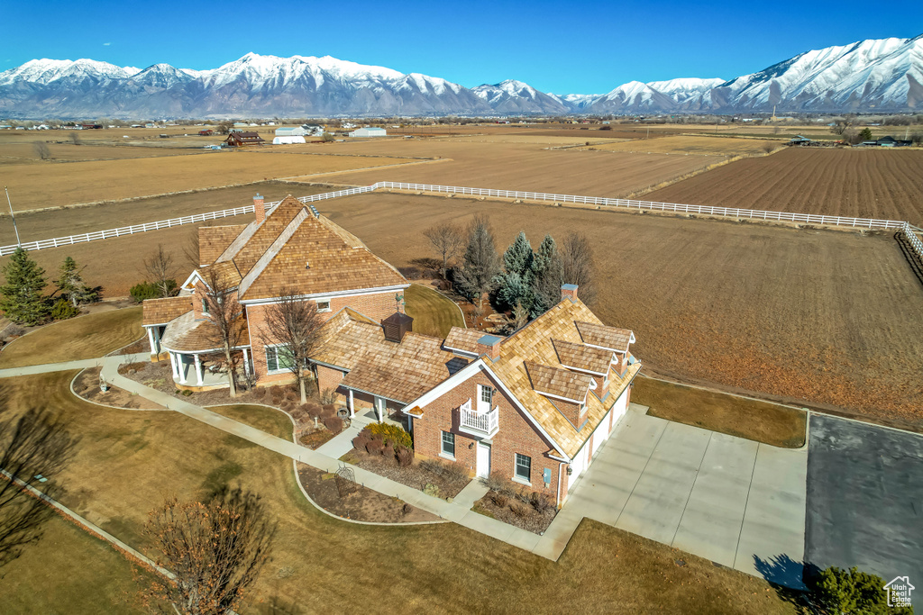 Drone / aerial view with a rural view and a mountain view