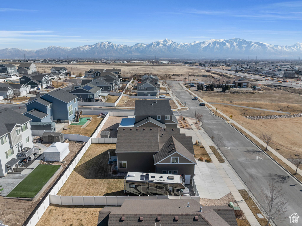 Bird\'s eye view featuring a residential view and a mountain view