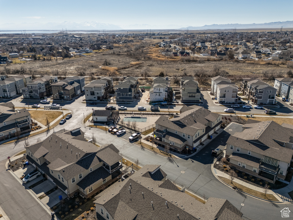 Bird\'s eye view with a residential view