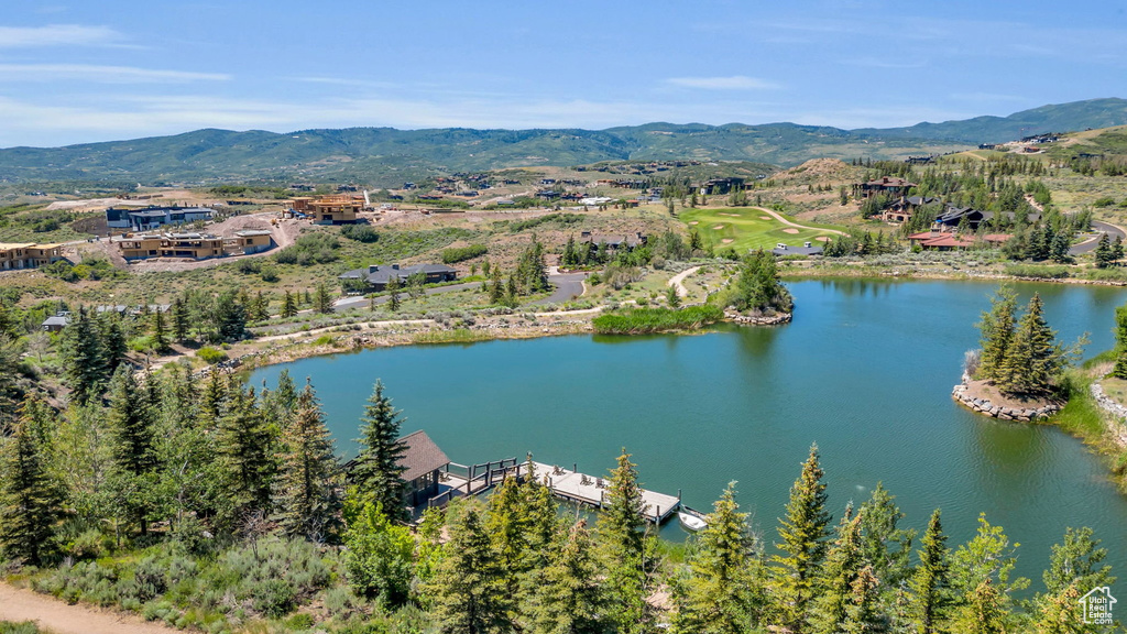 Bird's eye view of a water and mountain view