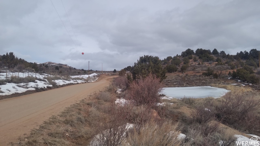 View of road featuring a mountain view