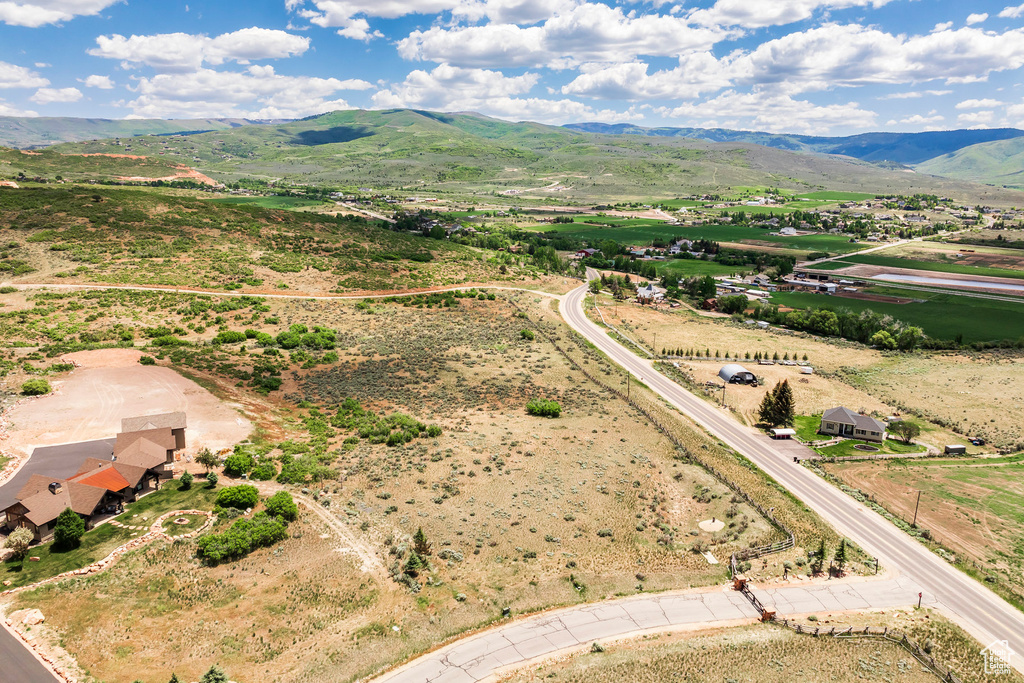 Overview of rural landscape with a mountainous background