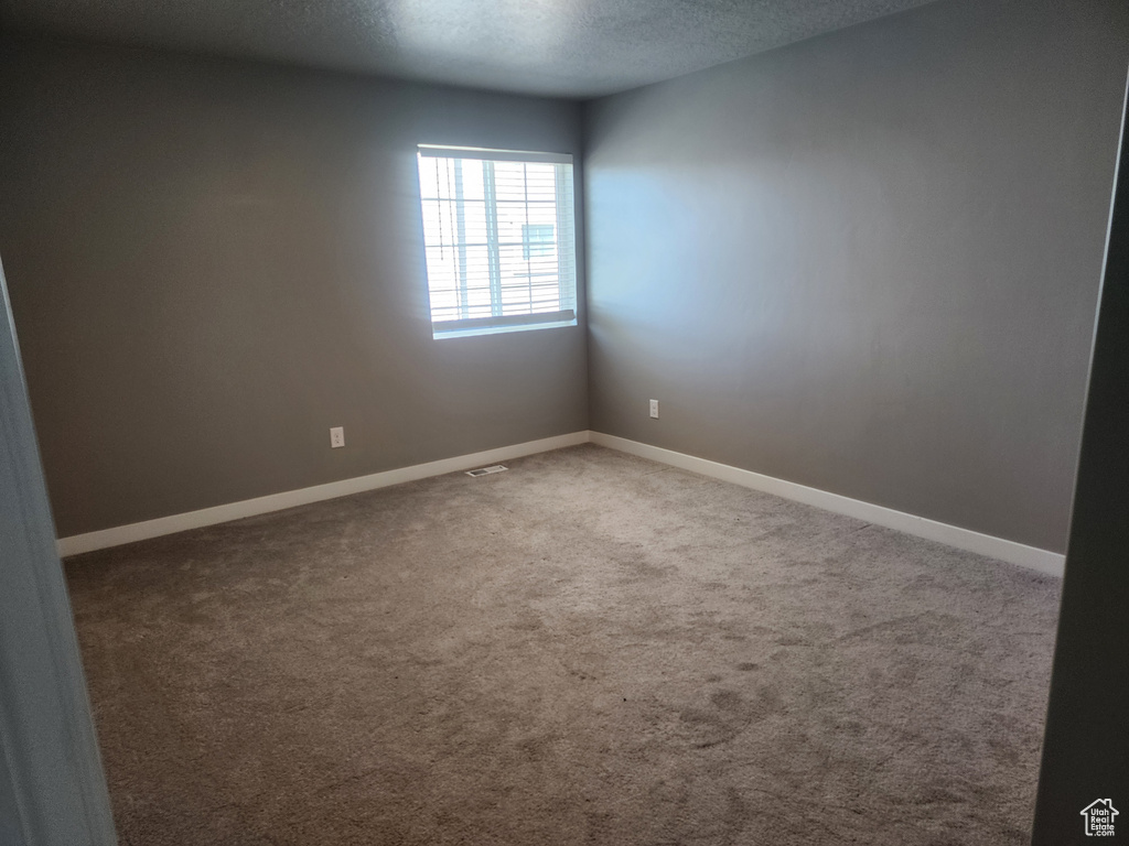 1656 S PREVEDEL DR West Haven, UT 84401