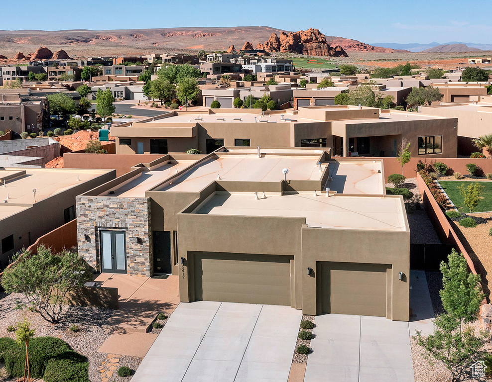 Bird\\\'s eye view featuring a mountain view and a residential view