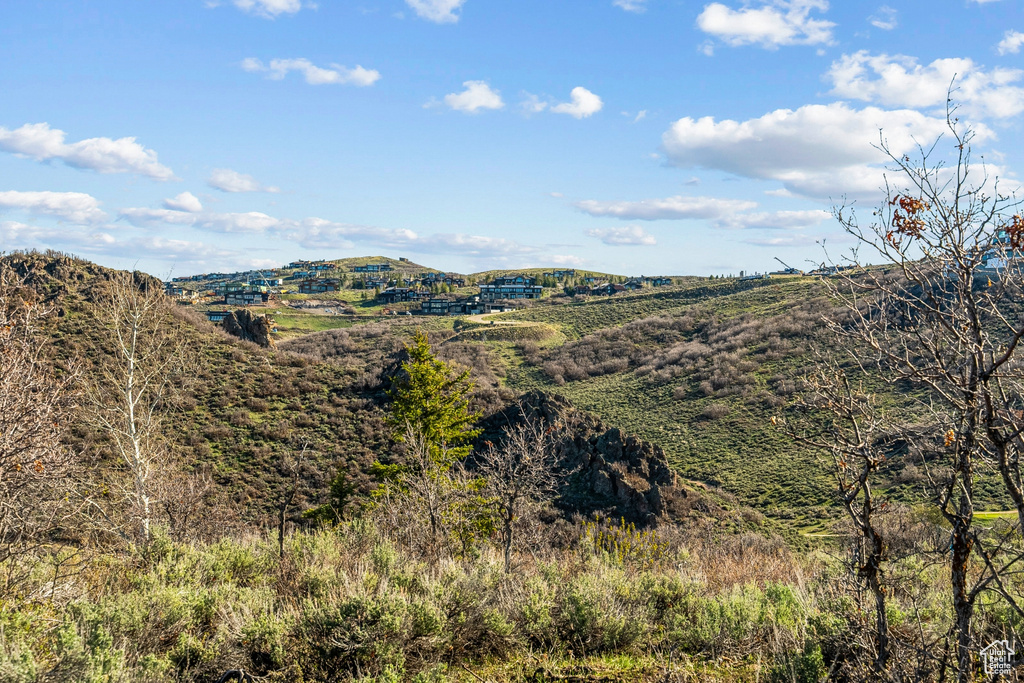View of mountain feature
